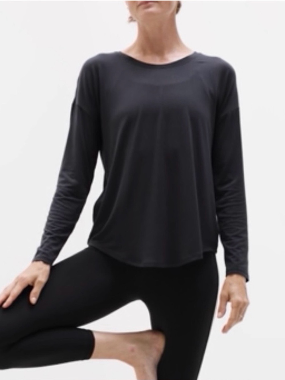 Athleta Black Long Sleeve Pleat Back Move with Ease Top